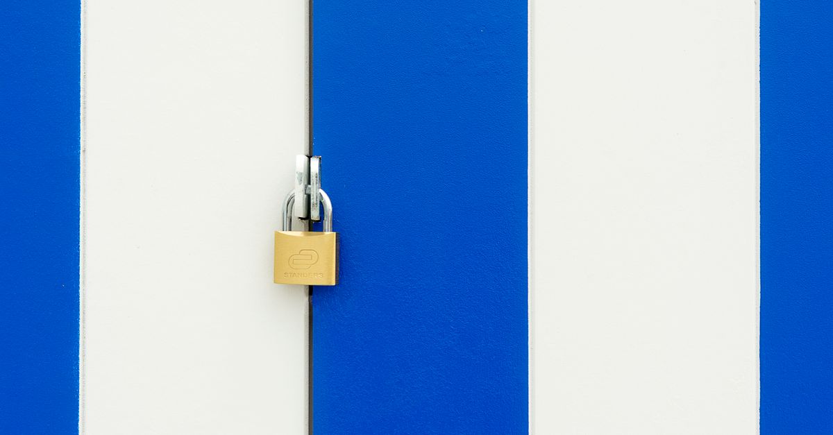deadbolt installation — 5th Ave Locksmith Brooklyn