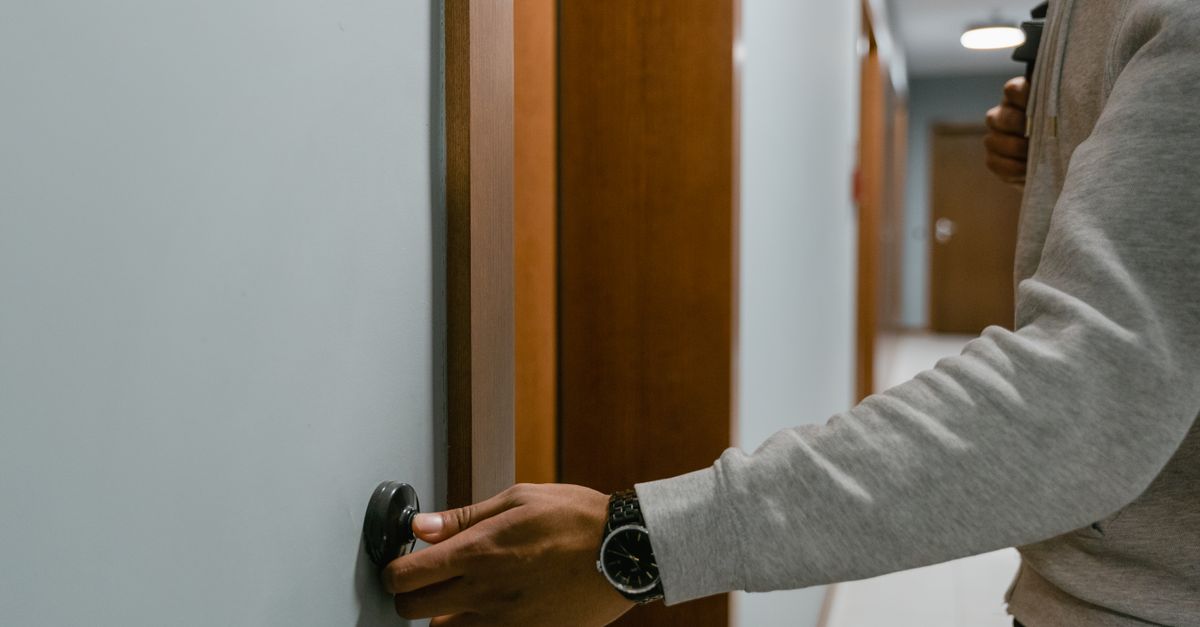 home security lock door — 5th Ave Locksmith Brooklyn