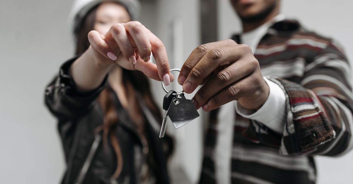 front door lock key — 5th Ave Locksmith Brooklyn