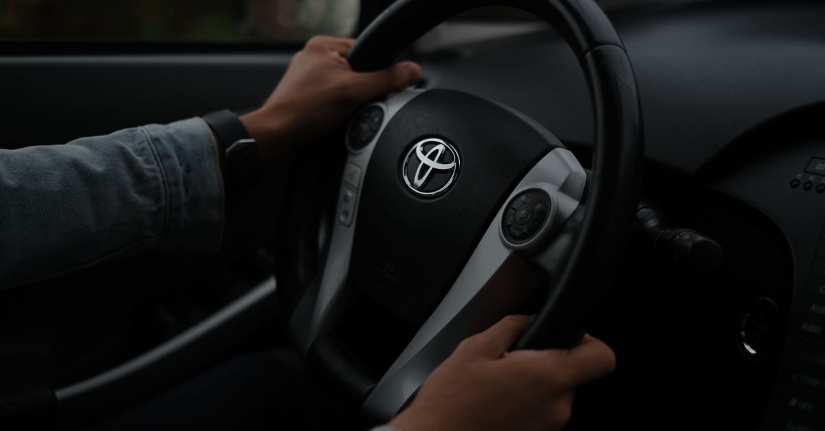 On-Site Car Key Replacement for Every Make and Model Brooklyn Drivers Rely On — 5th Ave Locksmith Brooklyn