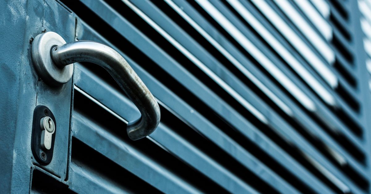 How Much Does a Locksmith Cost in Brooklyn — and How Much Do Locksmiths Charge on Average? — 5th Ave Locksmith Brooklyn