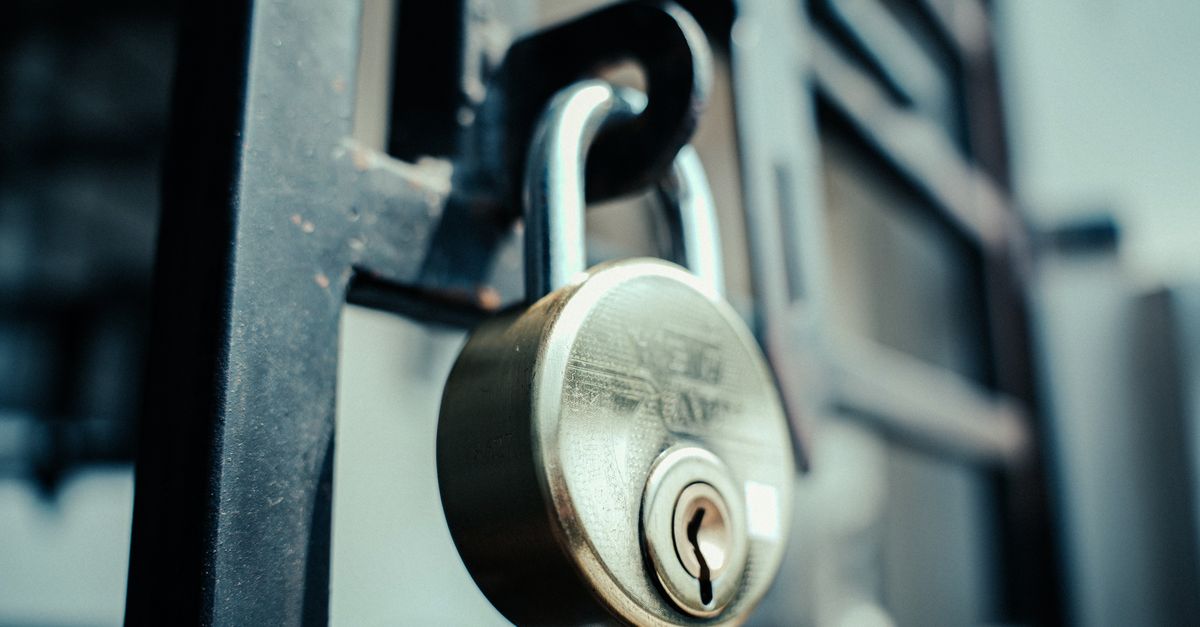 Brooklyn's Own 24/7 Mobile Locksmith — No Franchise, No Call Center — 5th Ave Locksmith Brooklyn